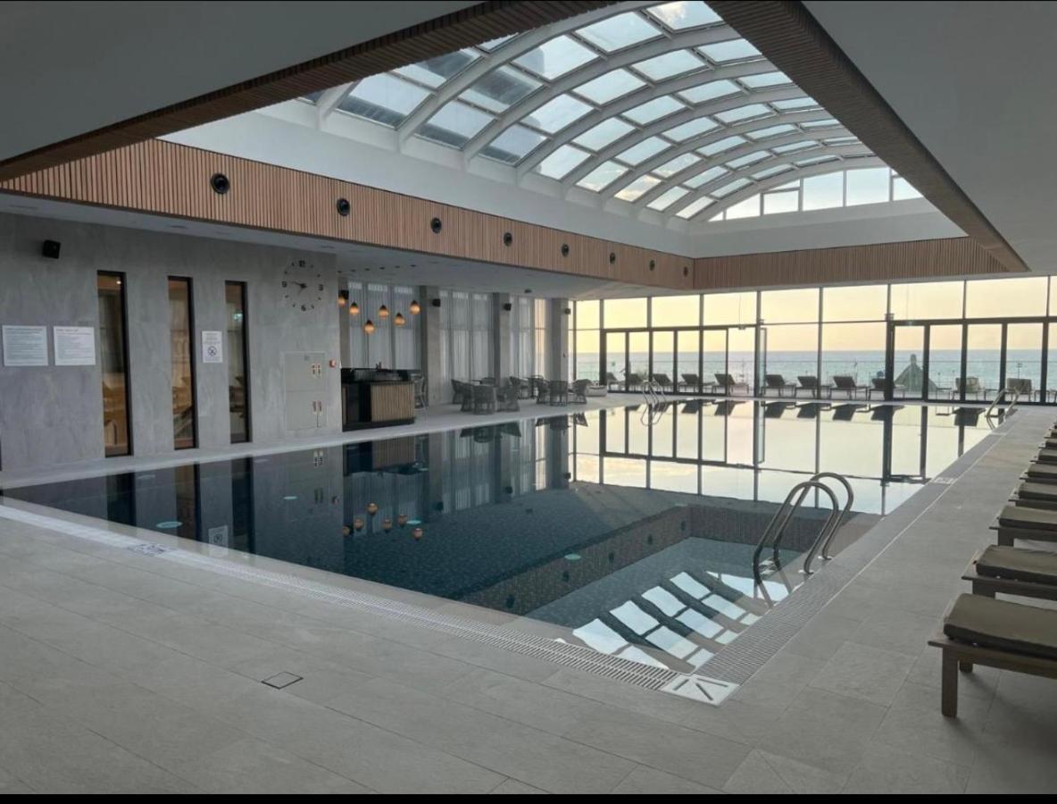 Royal Panorama Courtyard Batumi Hotel Exterior photo